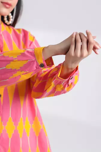 Casual mandarin collar yellow pink printed cotton shirt