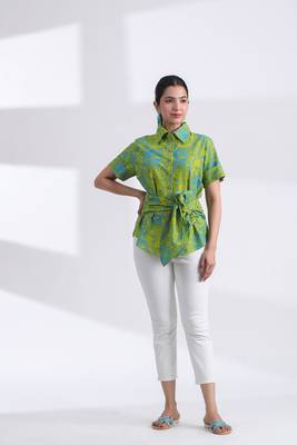 Women's tiger hand print half sleeves cotton top with attached belt 1