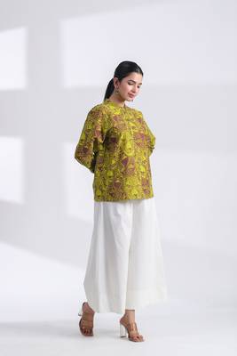 Women's brown mandarin collar hand printed crop cotton shirt 3