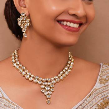 White vilandi kundan jewellery necklace set 1