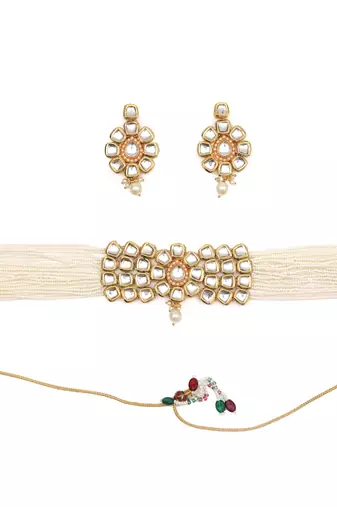 Kundan with clustered pearl choker neckalce set