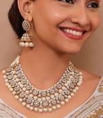Bridal clustered pearl kundan grand necklace set with maang tikka