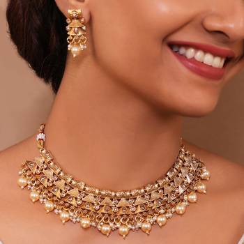 Antique gold plated pearl choker necklace set embellished with stones 1
