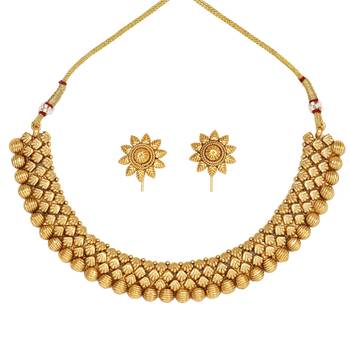 Artisan crafted antique gold necklace set with floral tops 4