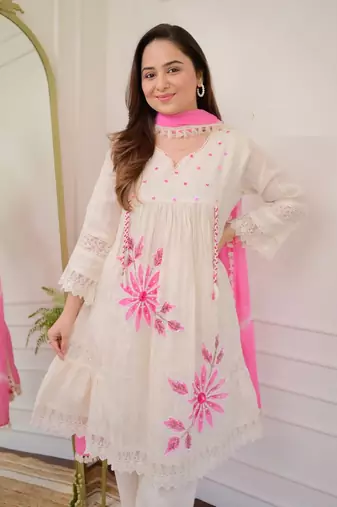 pink cotton embroidered kurti set with dupatta
