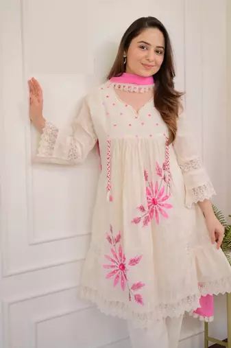 pink cotton embroidered kurti set with dupatta