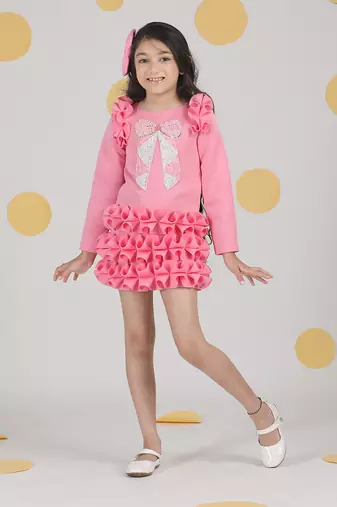 Pink dress with tulles n hand embroidery