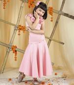 Baby pink 3d flowers on the blouse with pearl scattering set