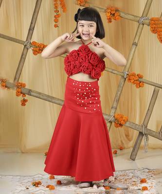 Red 3d flowers on the blouse with pearl scattering on skirt set 5