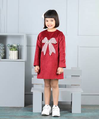 Maroon velvet dress with bow 3