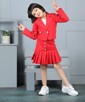 Red coord set with detailed skirt 3