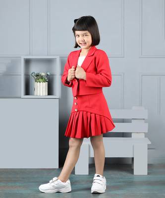 Red coord set with detailed skirt 4