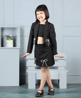 Black coord set with bow detailing 4