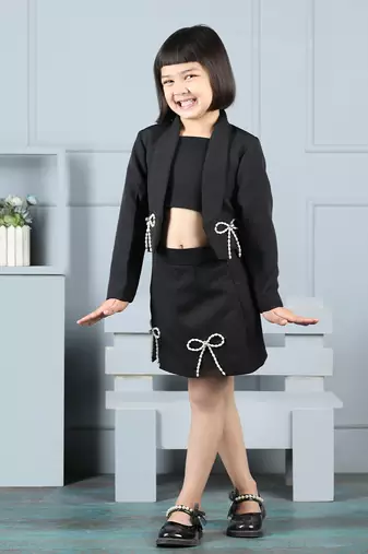 Black coord set with bow detailing