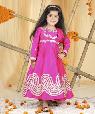 Hot pink anarkali set with hand emnroidery 4