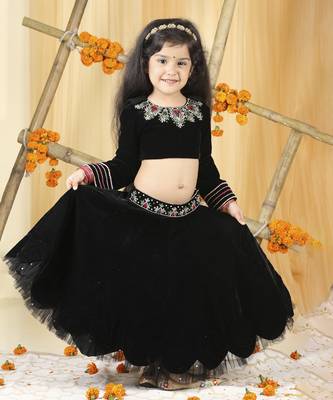 Black stone work hand embroidery lehenga set 4