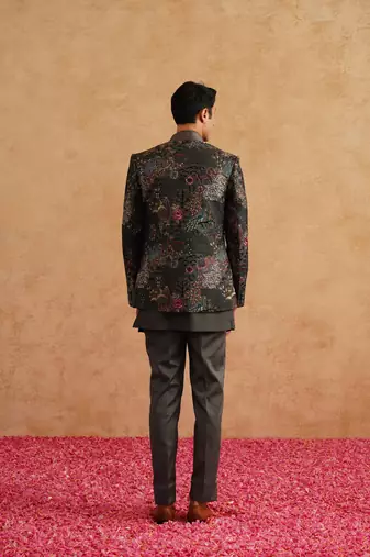 Charcoal grey short indowestern embroidered with thread on silk
