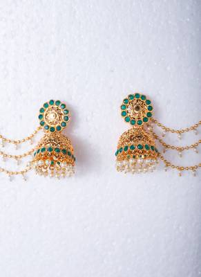 Gold-Plated Jhumki with Green Stone and Pearl Drop Ear Chains 5