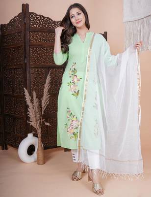 Green floral printed aline kurta with pant and dupatta sets 1
