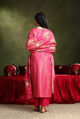 Pink chanderi suit set (with pants and dupatta) 3