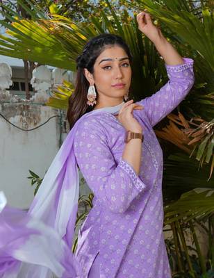 Purple women printed aline kurta pant with dupatta set 5