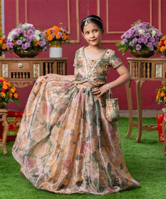 Grace in bloom: designer kids' floral lehenga set 3