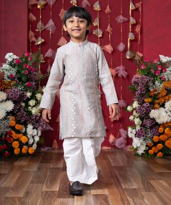 Graceful grey embroidered kurta set for boys 1