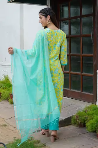 Firangi green kurta pant with dupatta set