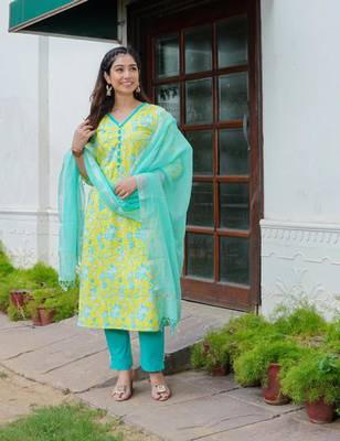 Firangi green kurta pant with dupatta set 4