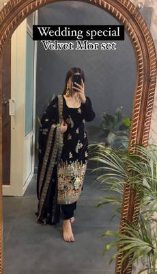 Black velvet embroidery kurta set 3