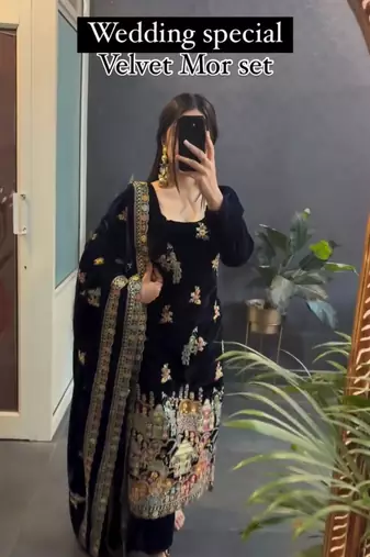 Black velvet embroidery kurta set
