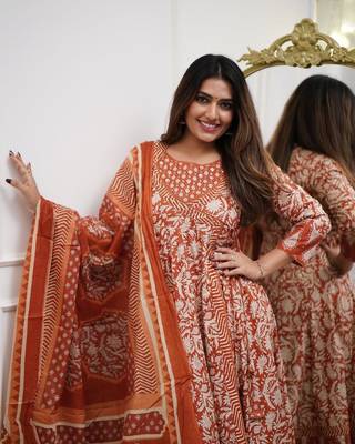 Orange Cotton Kurta Set with Dupatta 2