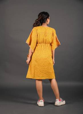 All over floral printed kaftaan 2