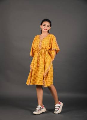 All over floral printed kaftaan 4