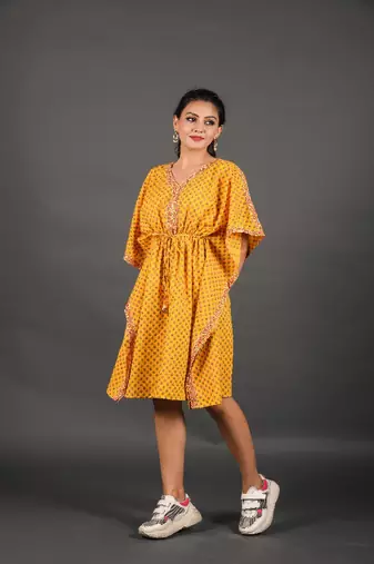 All over floral printed kaftaan
