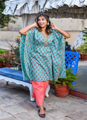 Teal printed kaftan & peach pant sets 4