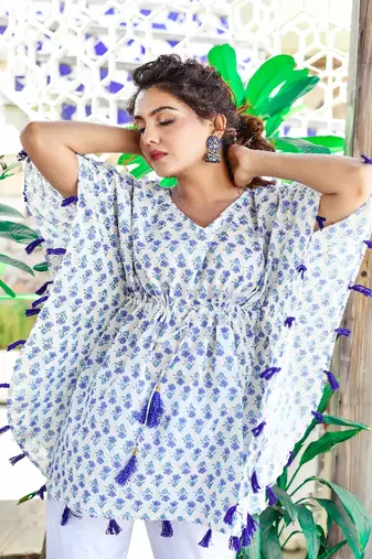 All over blue floral printed kaftaan