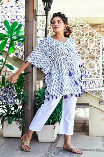 All over blue floral printed kaftaan