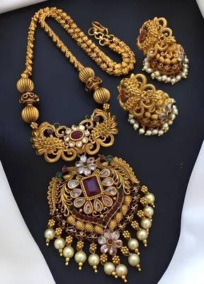Antique-finish temple jewelry set - traditional south indian gold-plated necklace and earrings with pearl drops 1