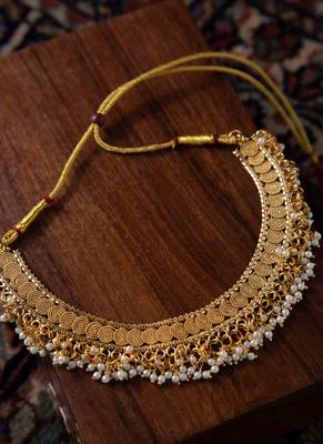 White Gold Beaded Jewellery Necklace and Earrings Set 2