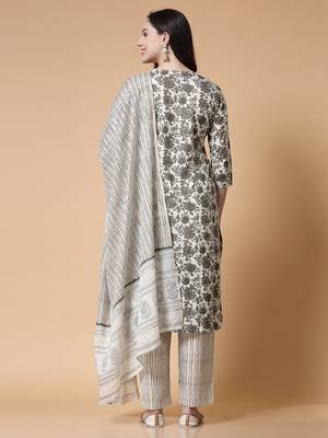 Grey women floral printed aline kurta pant with dupatta set 2