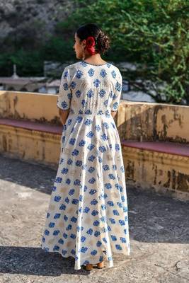 Off white empire ethnic dress 4