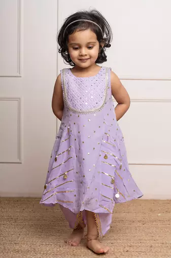 Adorable lavender kurta set with a matching salwar