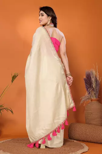 Cream embellished silk blend Saree with blouse piece