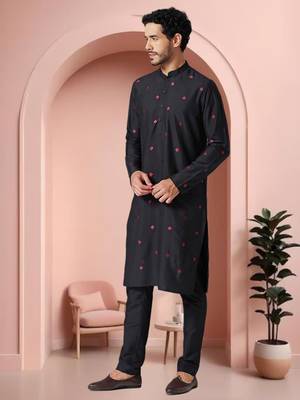 Black art silk embroidery kurta pajama set 2