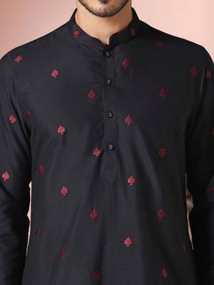 Black art silk embroidery kurta pajama set 4