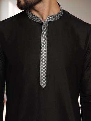 Black art silk embroidery kurta pajama set 4