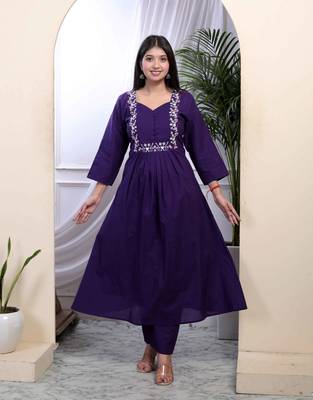   womens purple embroidered sweetheart neck & accordion pleated solid a-line kurta and palazzo set 1
