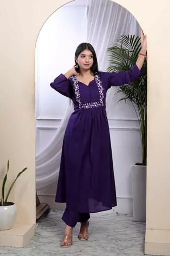   womens purple embroidered sweetheart neck & accordion pleated solid a-line kurta and palazzo set