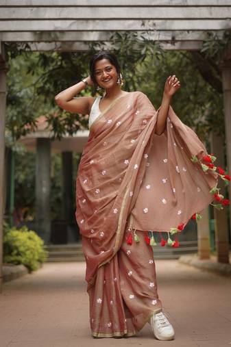 Mul cotton embroidered saree - shiuli mocha